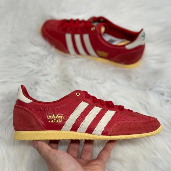 Adidas Japan Better Scarlet Red Off White Womens Shoes IG4507 NEW Multi Sz - Picture 1 of 7